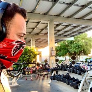 Meet your Posher, Gregory